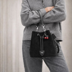 Coach Suede Bucket Bag w/ Removable Pouch | NWT | Style CCZ89